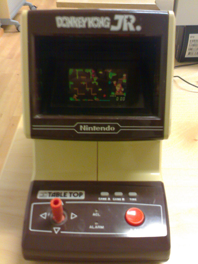 Photo of Nintendo Game & Watch Table Top (Credit: Jonas Ahrentorp).